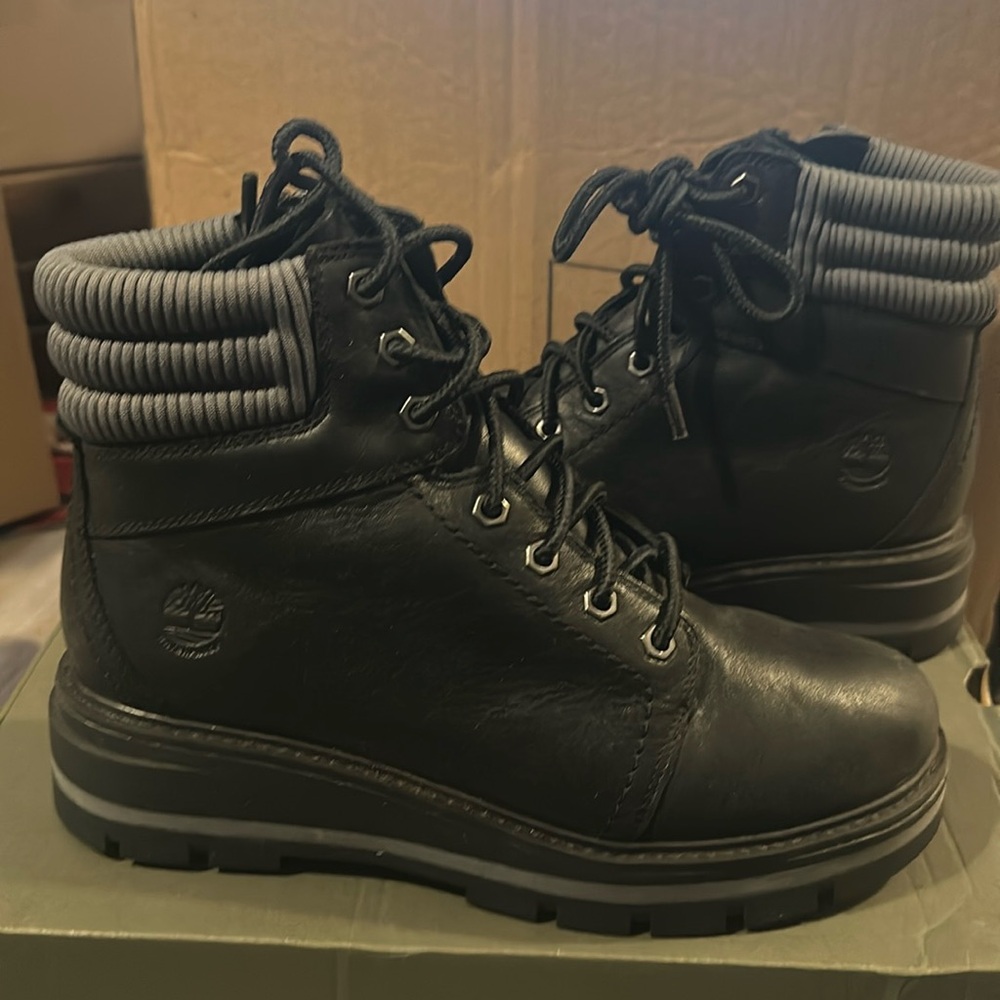 Timberland Cervinia Valley Mid Lace Up Boot